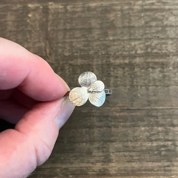 Sterling Silver Flower Ring - Picture 2 of 3